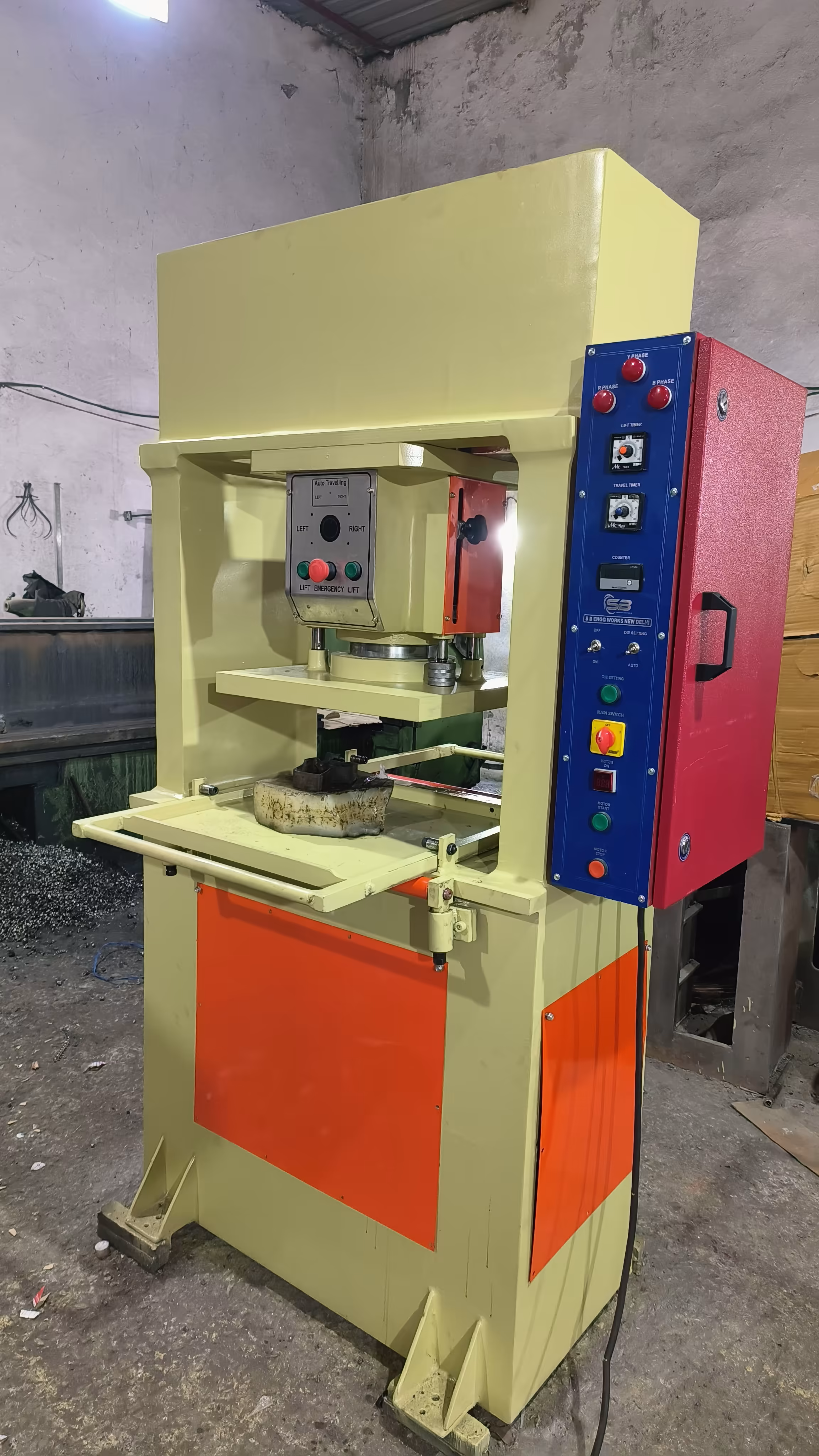 Clicker Machine Manufacturer in Bihar